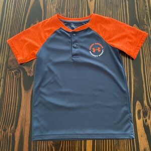 Under Armour Boys size 6 shirt